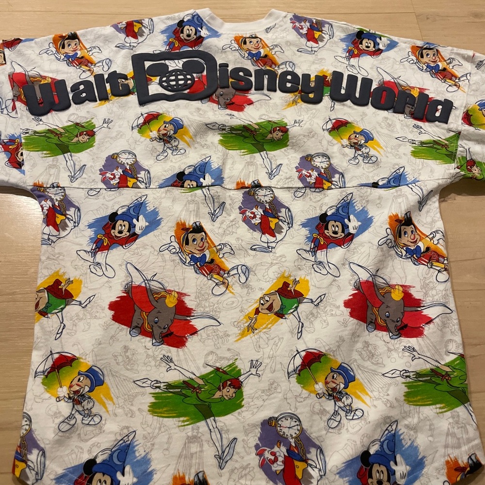 DISNEY INK & PAINT SPIRIT JERSEY XS